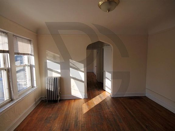 2nd image of 2944 N Albany Ave #3042U1