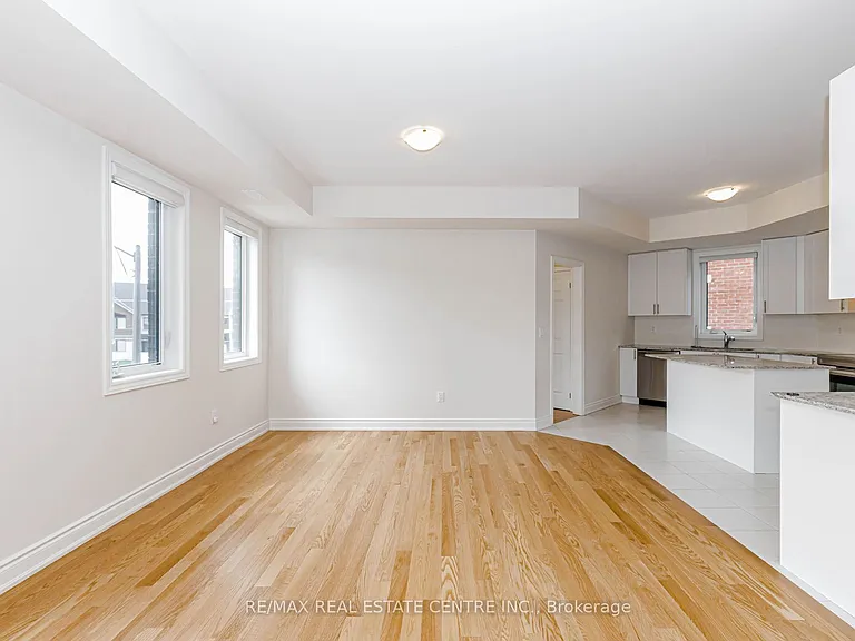 3 Marvin Ave — Photo 8