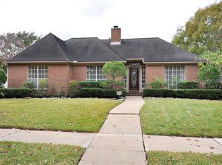 3410 Water Locust Dr, Sugar Land, TX 77479