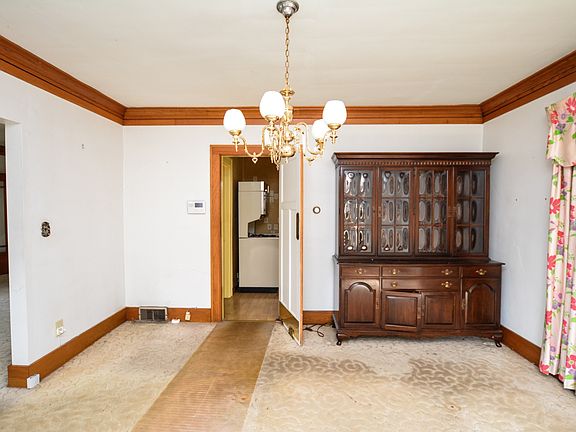 3rd image of 1429 Lincoln St