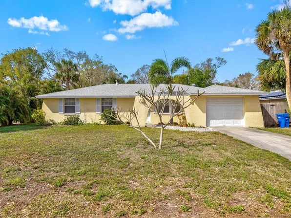 2824 Silk Oak Dr, Sarasota, FL 34232