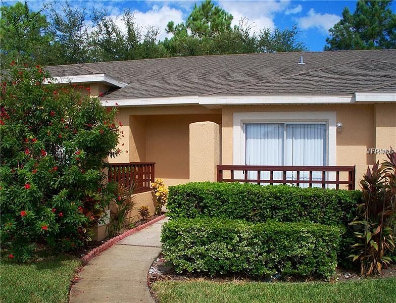 1st image of 1227 Lucaya Cir