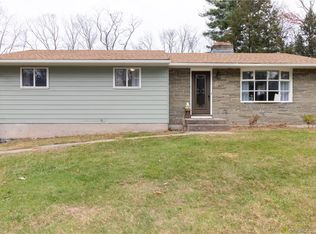 170 Turkey Hills Rd, East Granby, CT 06026