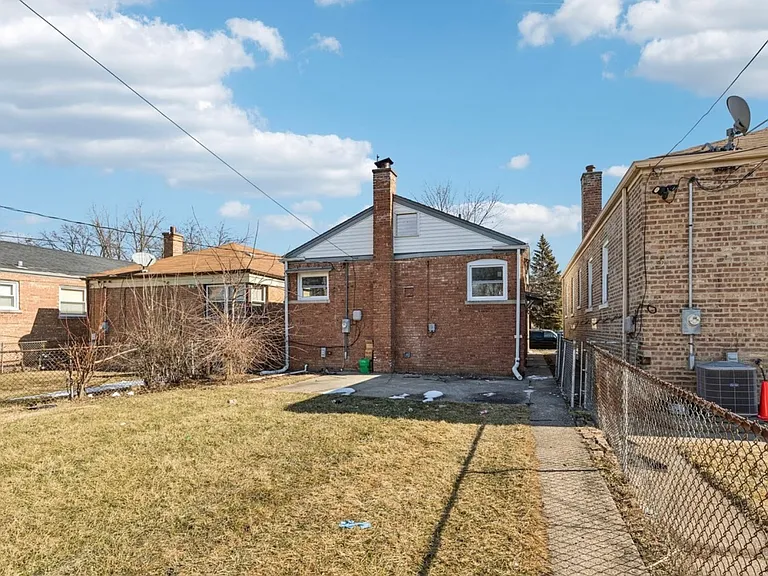 14230 S Normal Ave — Photo 28