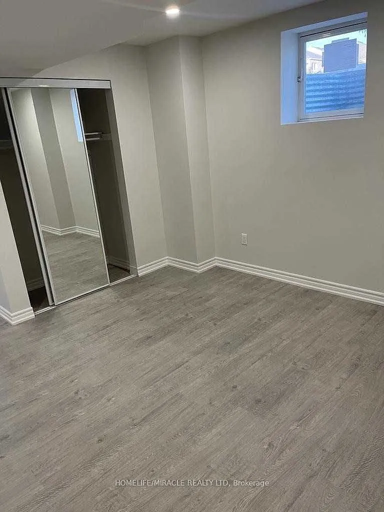 2 bed, $1,850 — Photo 4