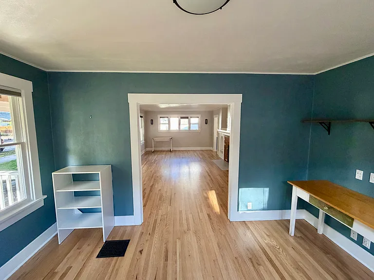 2419 W Regan Ave — Photo 13