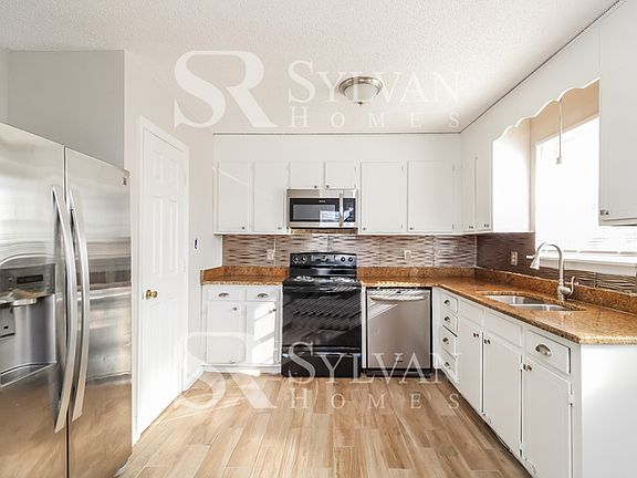 5th image of 239 S English St