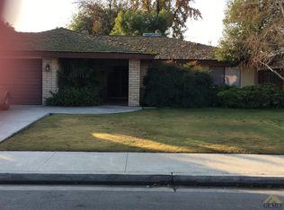 1140 Rose Ave, Shafter, CA 93263