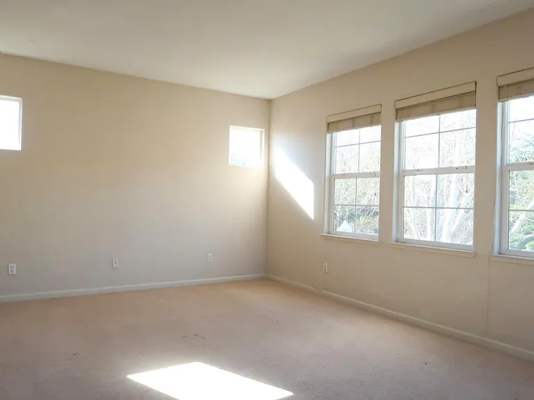 4149 The Masters Dr — Photo 17