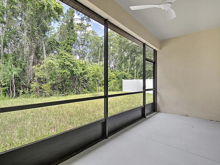 14 Ullynn Pl #A — Photo 58