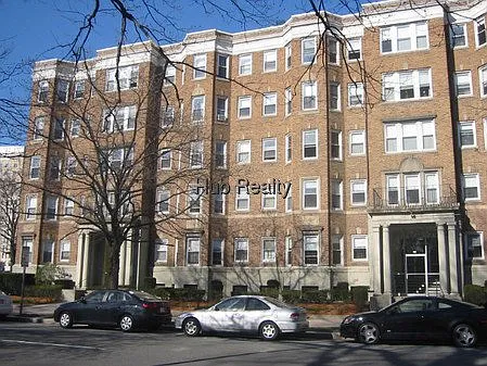 Park Dr