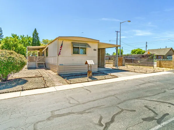 301 Freeman Rd Unit 64, Central Point, OR 97502