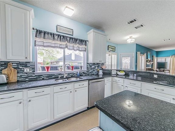3rd image of 1124 Brevito Dr