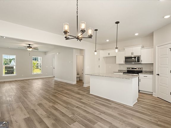 5th image of 337 Crosswinds Dr