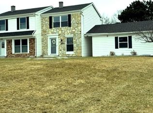 1700 Piper Pl APT E, Alma, MI