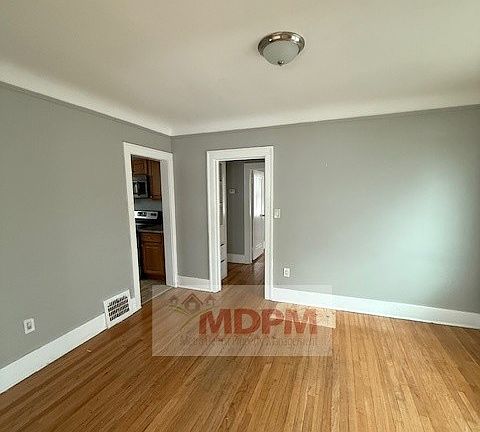 4th image of 14951 Strathmoor St #2