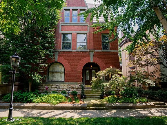 2nd image of 504 Belgravia Ct