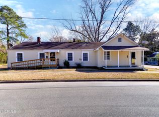 214 Fort Williams St, Plymouth, NC 27962