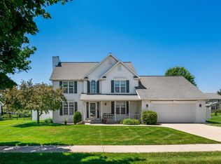 202 Brule Rd, De Pere, WI 54115