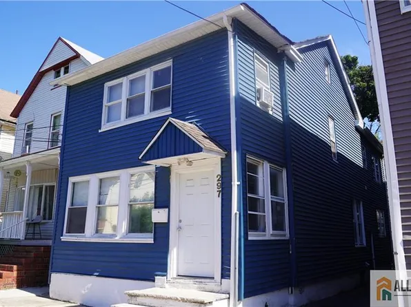 297 Seaman St, New Brunswick, NJ 08901