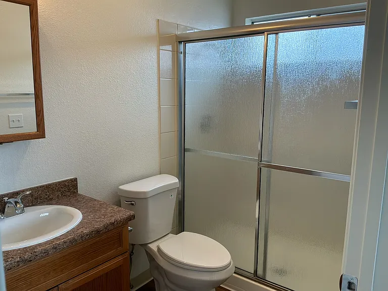 The Carlton Ridge Apartments — Photo 35