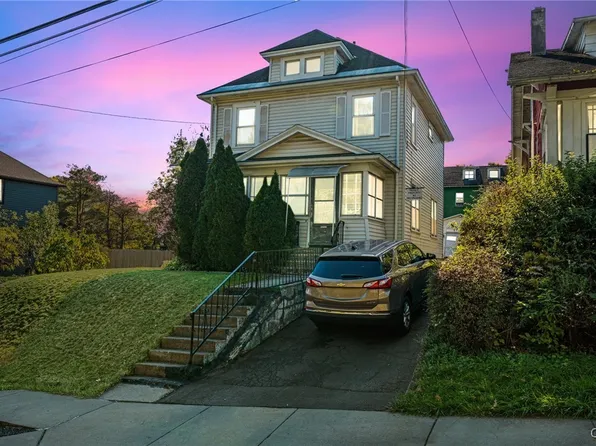 1677 W Colvin St, Syracuse, NY 13207