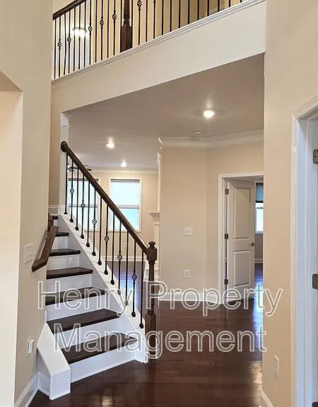 2024 Poplar High Pl — Photo 16