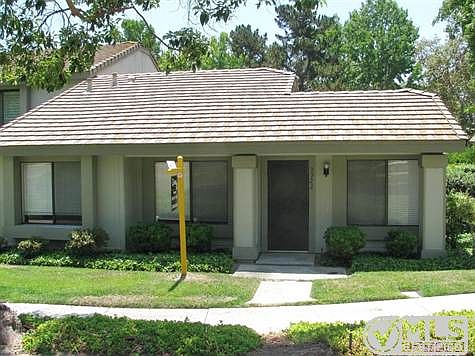 1st image of 9922 Pineknoll Ln