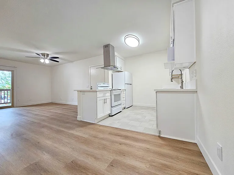 The Vine Apts — Photo 4