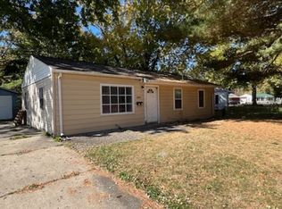 1819 Holly Dr, Springfield, IL 62703