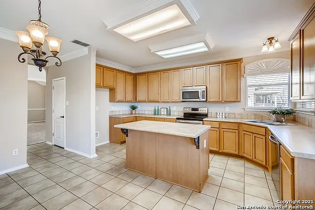 6146 Kenedy Leaf — Photo 6