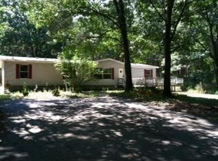 13500 Bradshaw St, Gowen, MI 49326