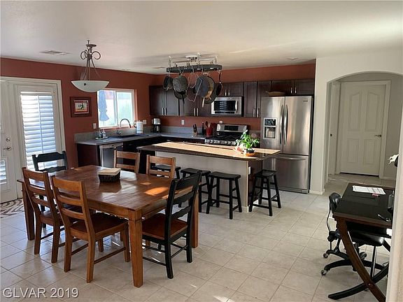 5th image of 9446 Bondeno St #0
