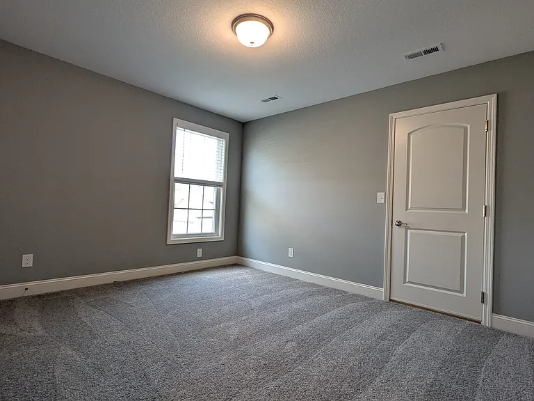 12111 Grand Forks Dr — Photo 37