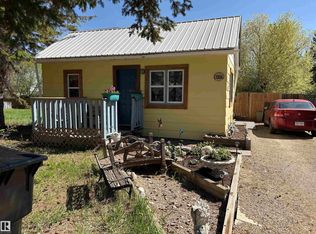 5117 52nd Ave, Elk Pt, AB T0A 1A0