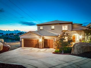 2540 Vista Rodeo Dr, El Cajon, CA 92019