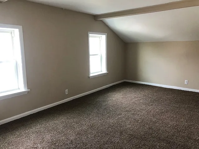 516 W Main St — Photo 14