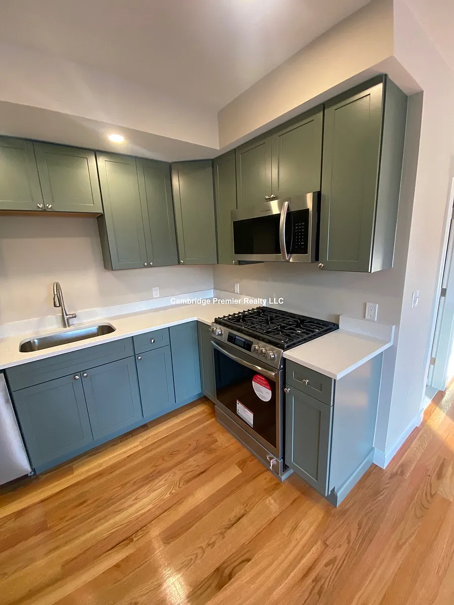Building Photo - 42 Almont St #1-L