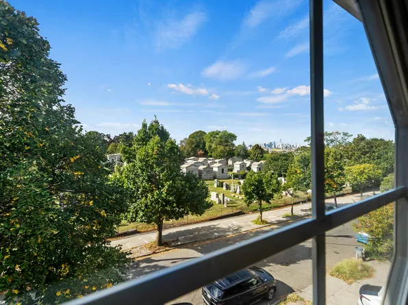 3-35 Grandview Avenue image 23 of 23