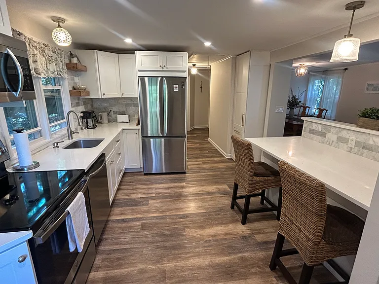 40 Whedon Ln — Photo 2