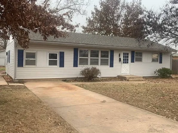 1806 N Sidney St, Kingman, KS 67068