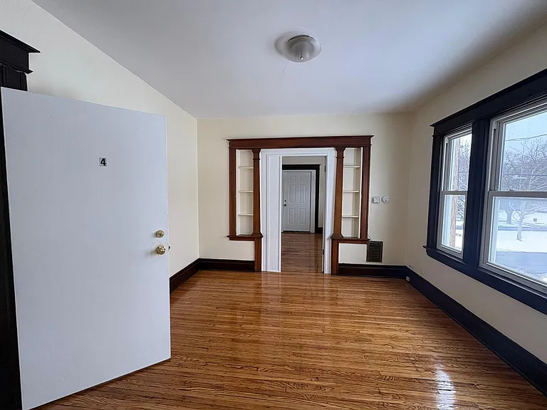 497 Central Park #4 — Photo 3