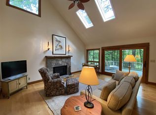 65 Devils Bnd, Wintergreen Resort, VA 22967