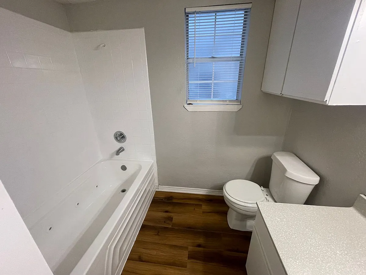 Building Photo - 7474 Fair Oaks Ave #7409