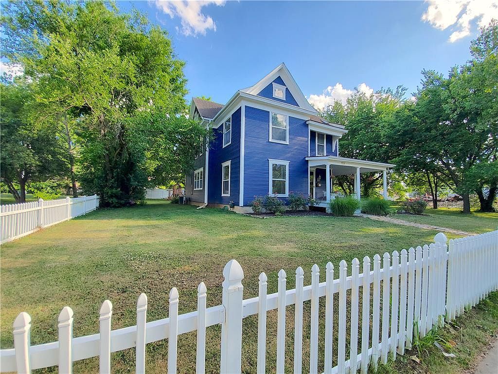 324 W 4th Ave, KS 66032 Zillow