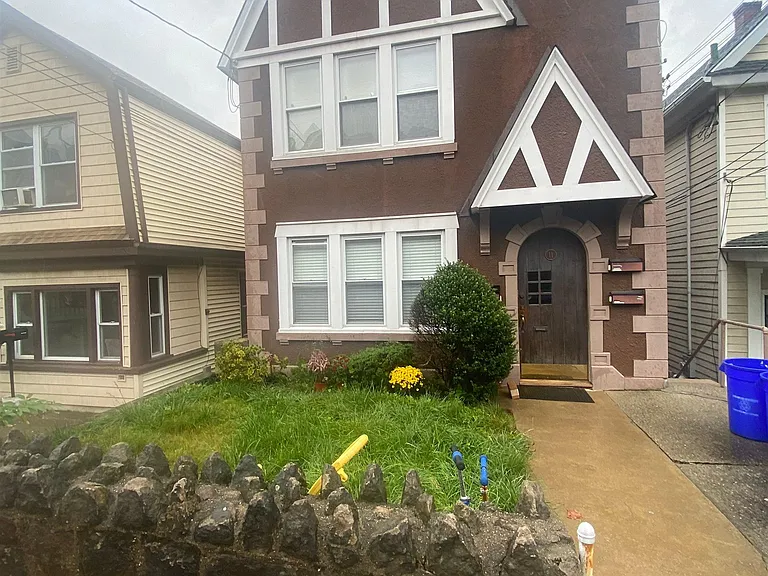 11 Beverly Pl #1 — Photo 18