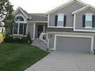 16734 W 156th Ter, Olathe, KS 66062
