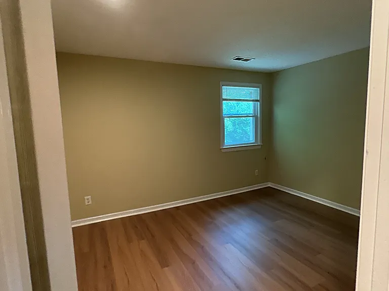 2815 Eaton St — Photo 15
