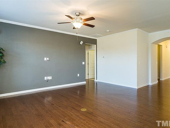 5th image of 128 Henry Mill Pl