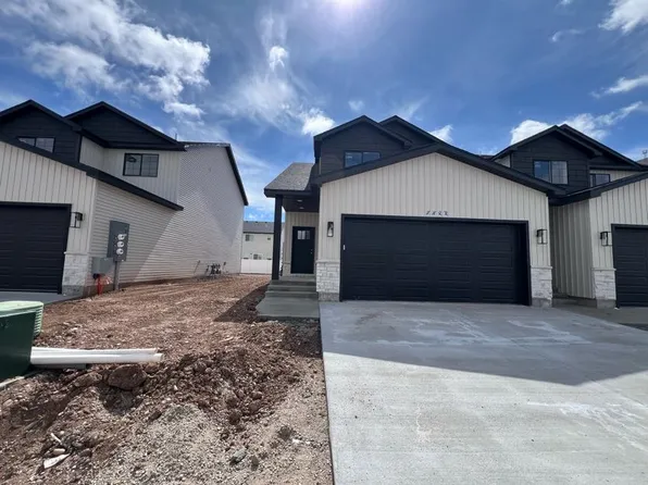 3022 Kealoha Ct, Ammon, ID 83406
